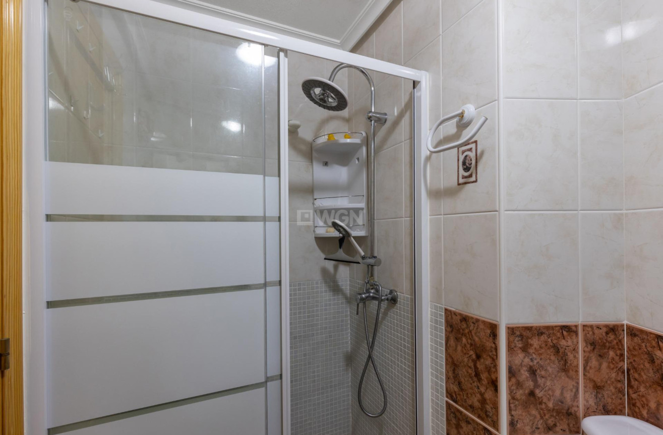 Resale - Apartment / flat - Torrevieja - La Mata