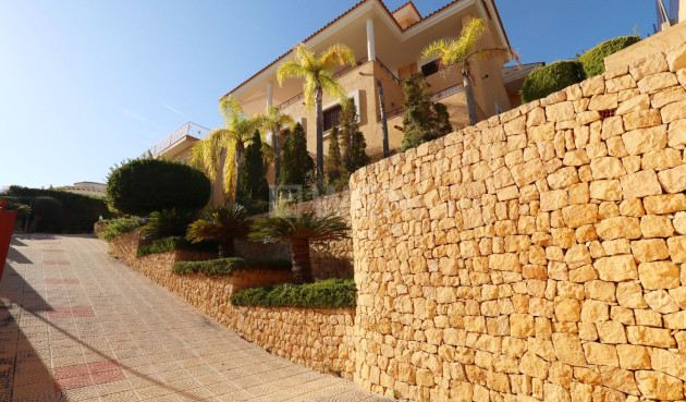 Resale - Villa - Altea - Costa Blanca