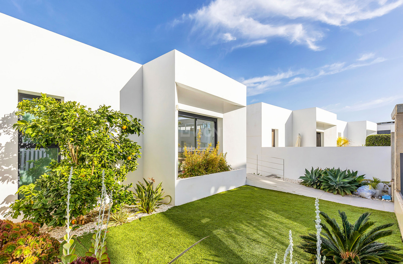 Resale - Villa - Ciudad Quesada - Costa Blanca