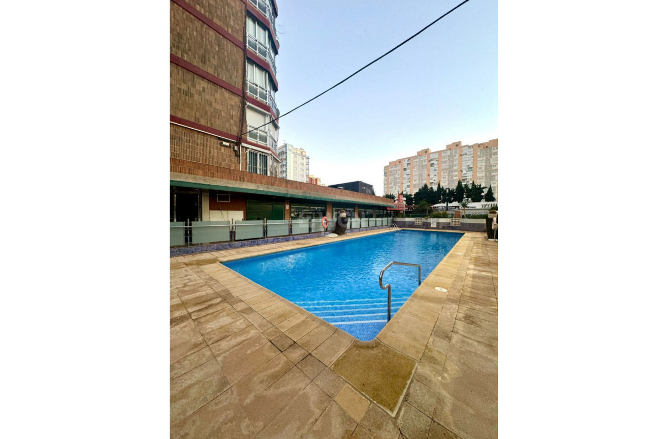 Reventa - Apartamento / piso - Benidorm - Costa Blanca