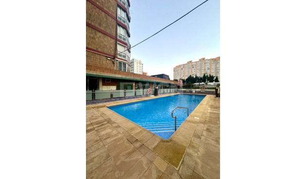 Reventa - Apartamento / piso - Benidorm - Costa Blanca