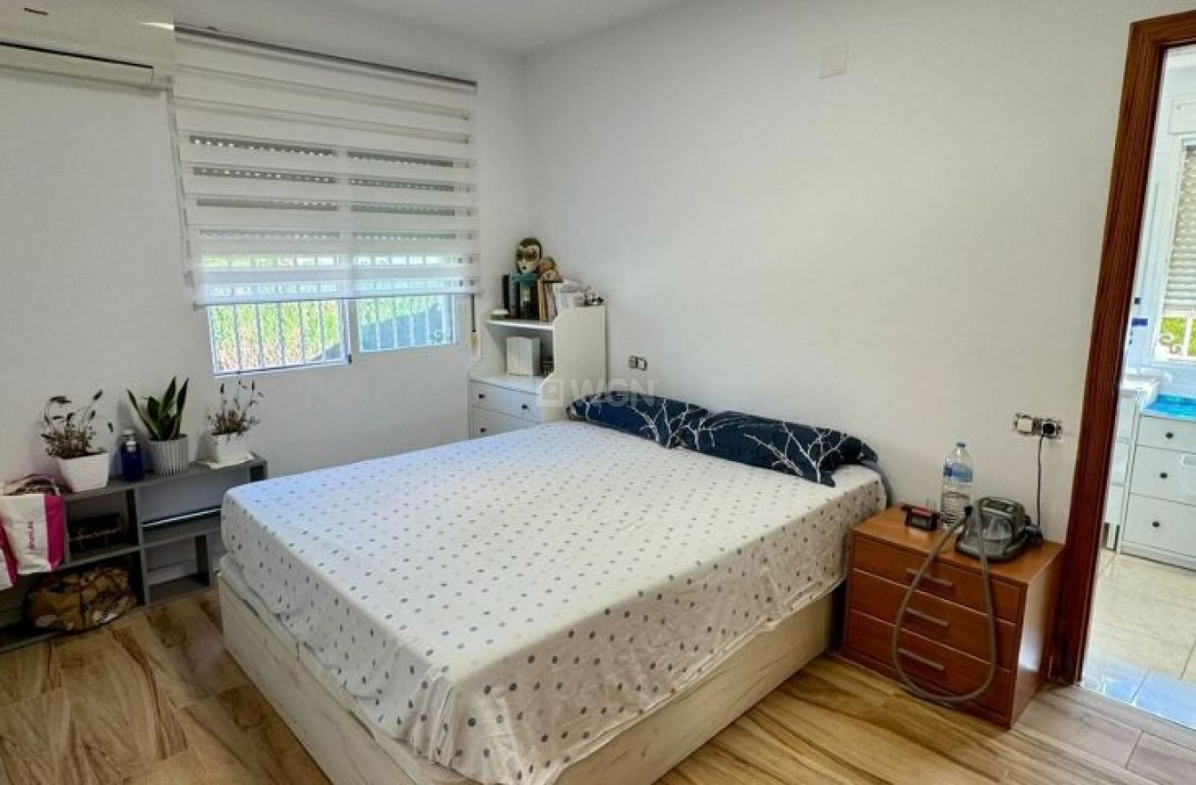 Reventa - Villa - Torrevieja - Costa Blanca