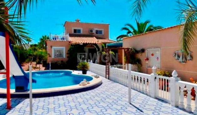 Reventa - Villa - Torrevieja - Costa Blanca