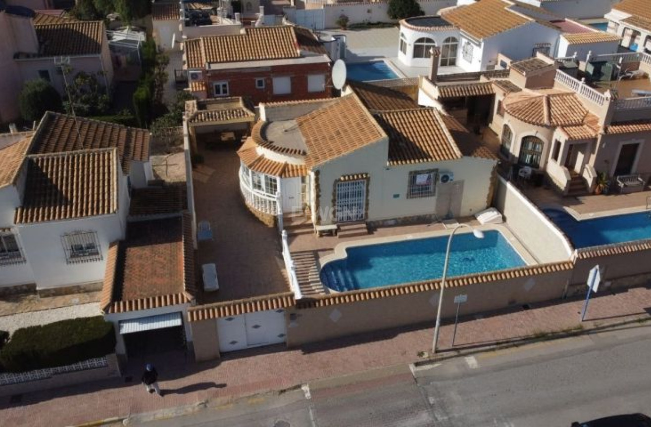 Reventa - Villa - Orihuela Costa - Costa Blanca