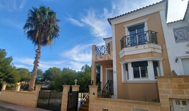 Odsprzedaż - Villa - Orihuela - Inland