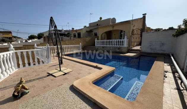 Reventa - Villa - Los Balcones - Costa Blanca