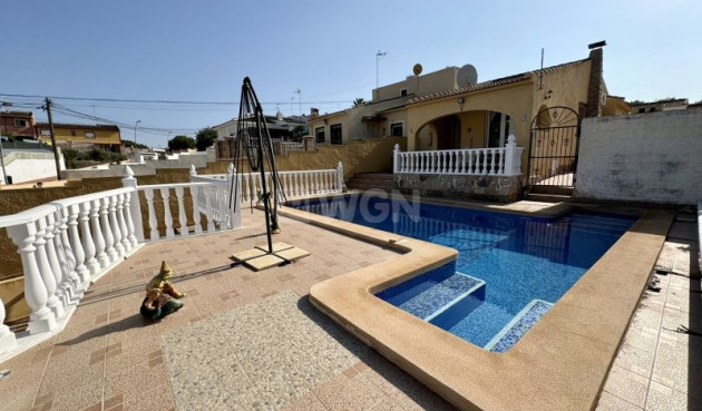 Reventa - Villa - Los Balcones - Costa Blanca