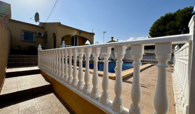 Reventa - Villa - Los Balcones - Costa Blanca