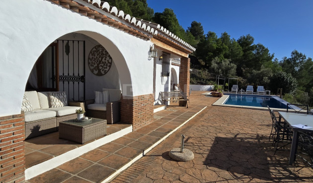 Reventa - Villa - Canillas de Aceituno - Inland