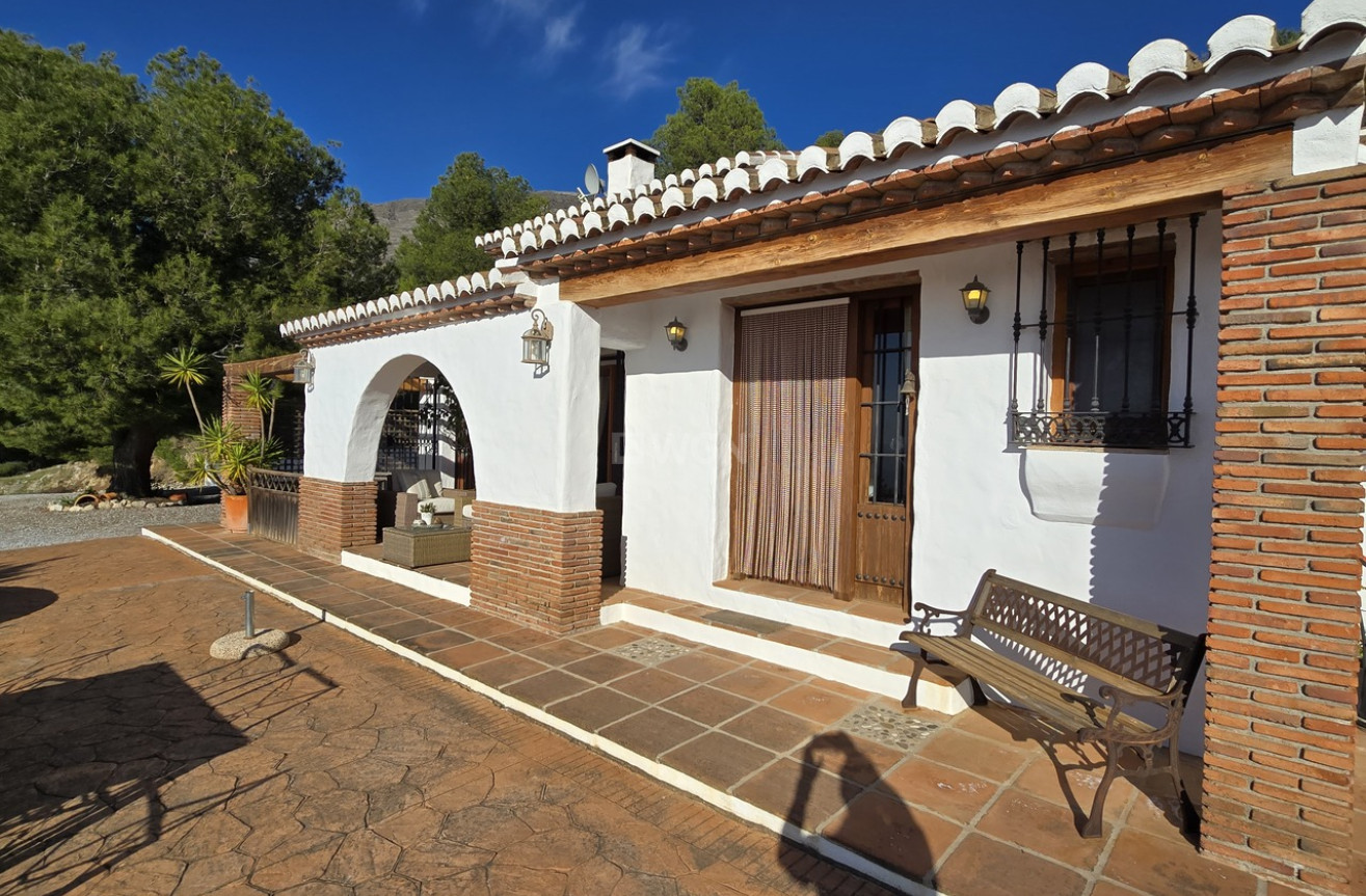 Reventa - Villa - Canillas de Aceituno - Inland