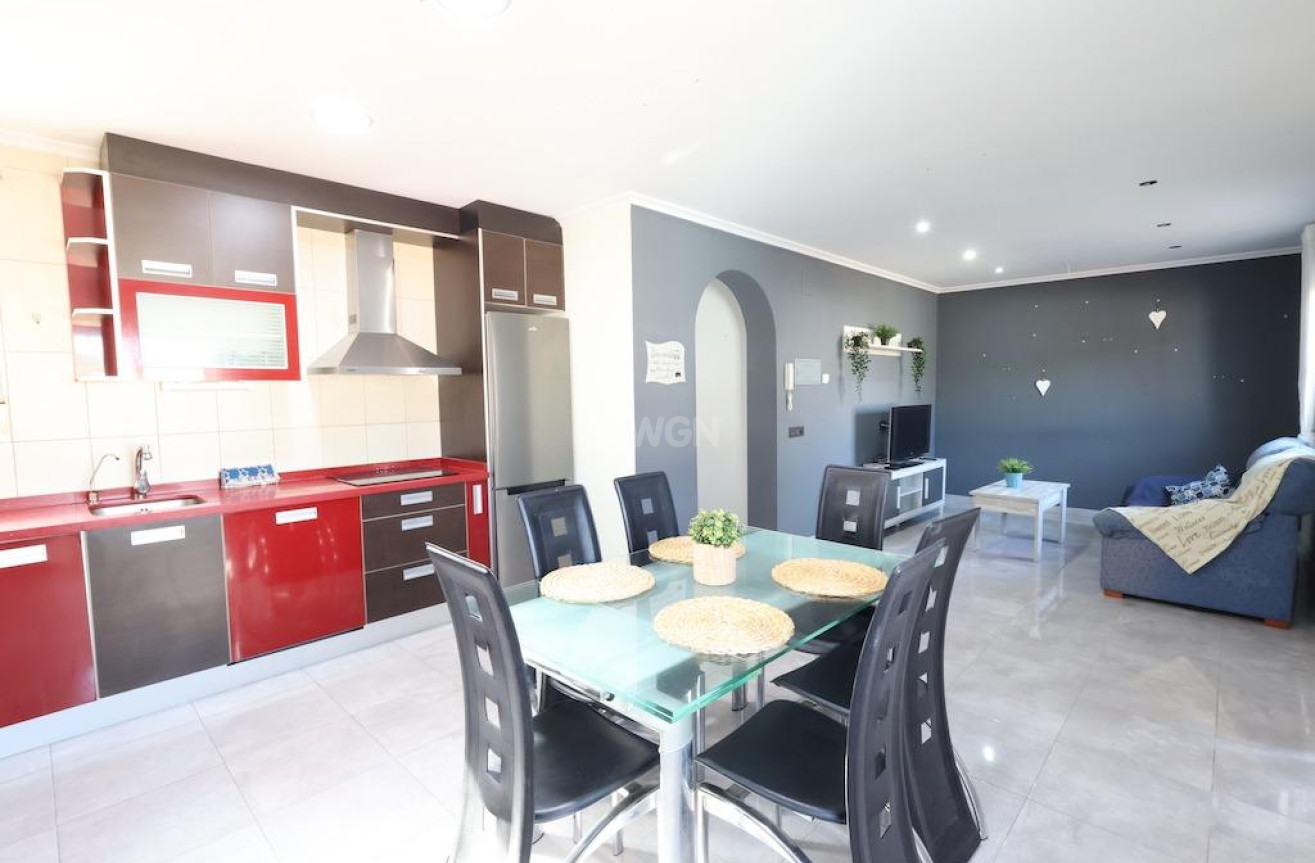 Reventa - Villa - Torrevieja - Costa Blanca