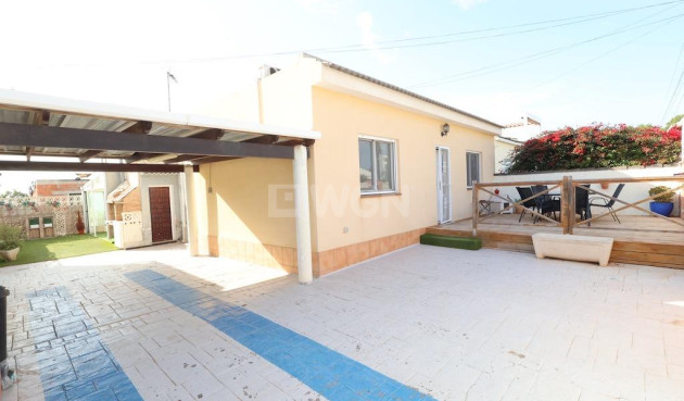 Reventa - Villa - Torrevieja - Costa Blanca