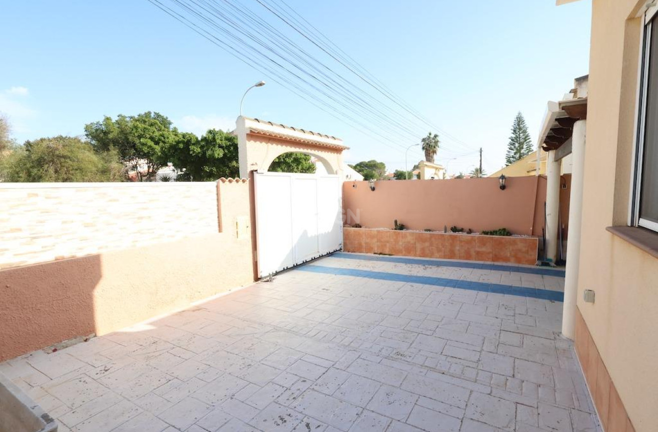 Reventa - Villa - Torrevieja - Costa Blanca