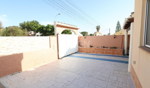 Reventa - Villa - Torrevieja - Costa Blanca