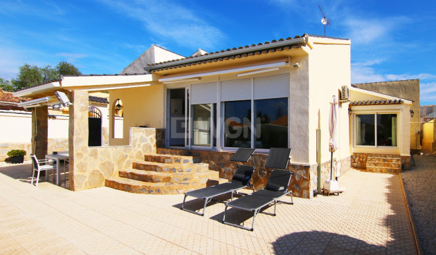 Odsprzedaż - Villa - Orihuela Costa - Costa Blanca