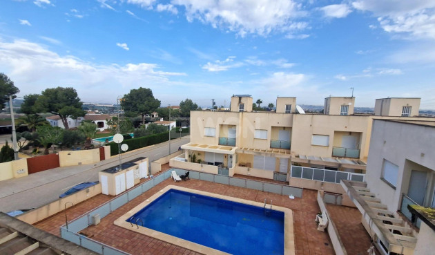 Reventa - Duplex - Los Montesinos - La Herrada