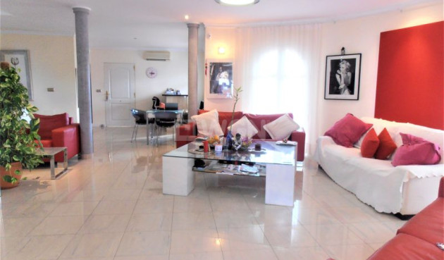 Reventa - Villa - Orihuela Costa - Costa Blanca