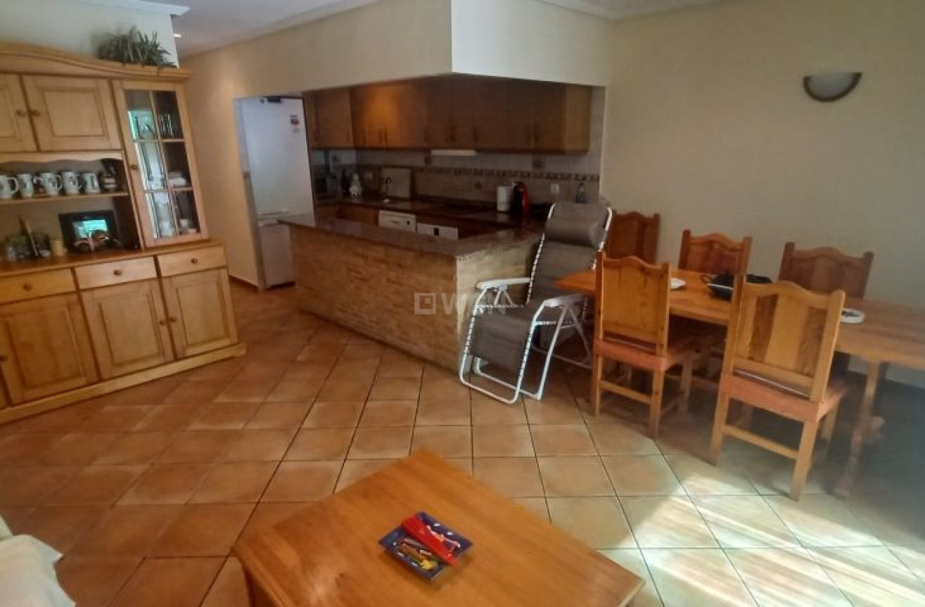 Odsprzedaż - Bungalow - Torrevieja - Costa Blanca