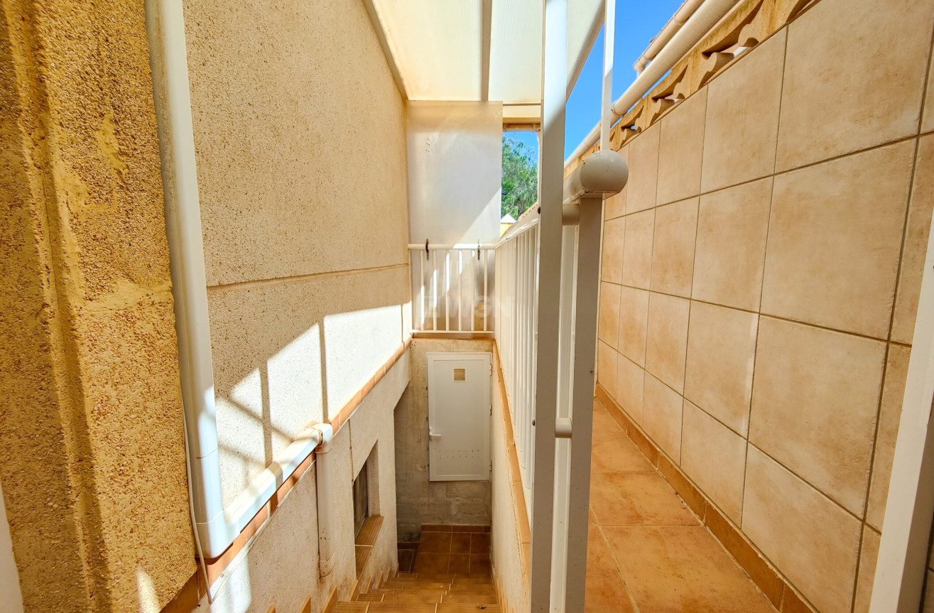 Odsprzedaż - Semi Detached - Torrevieja - Los Frutales