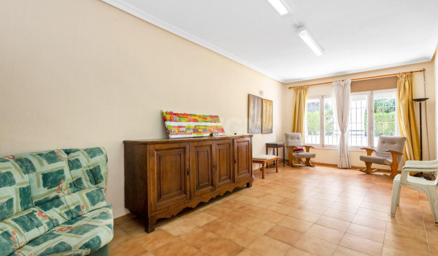 Resale - Villa - Los Montesinos - Costa Blanca