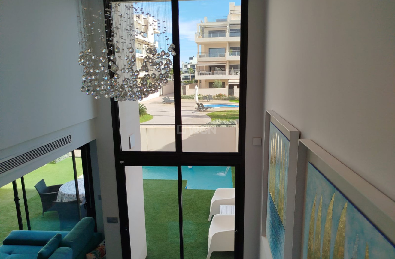 Reventa - Villa - Orihuela Costa - Costa Blanca