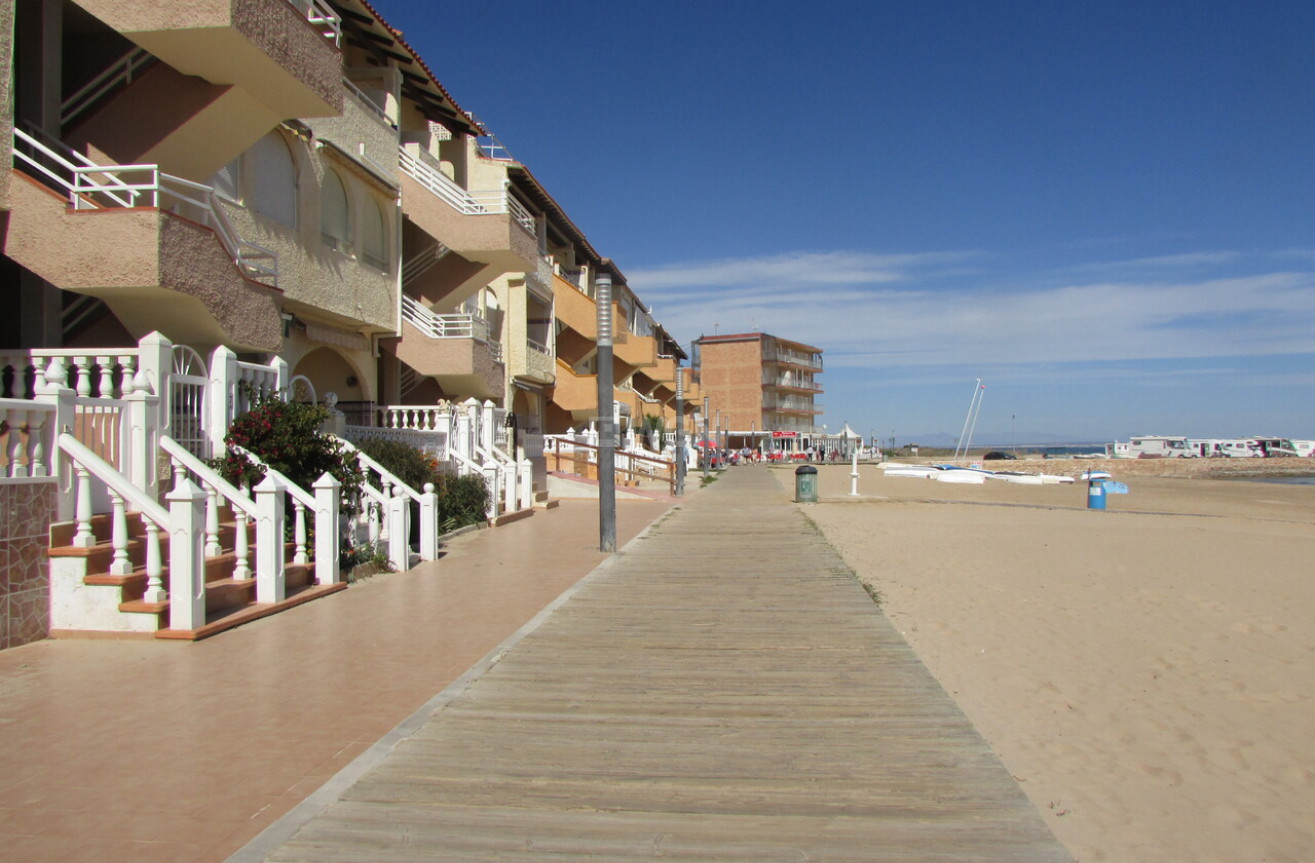 Resale - Apartment / flat - La Mata - Costa Blanca