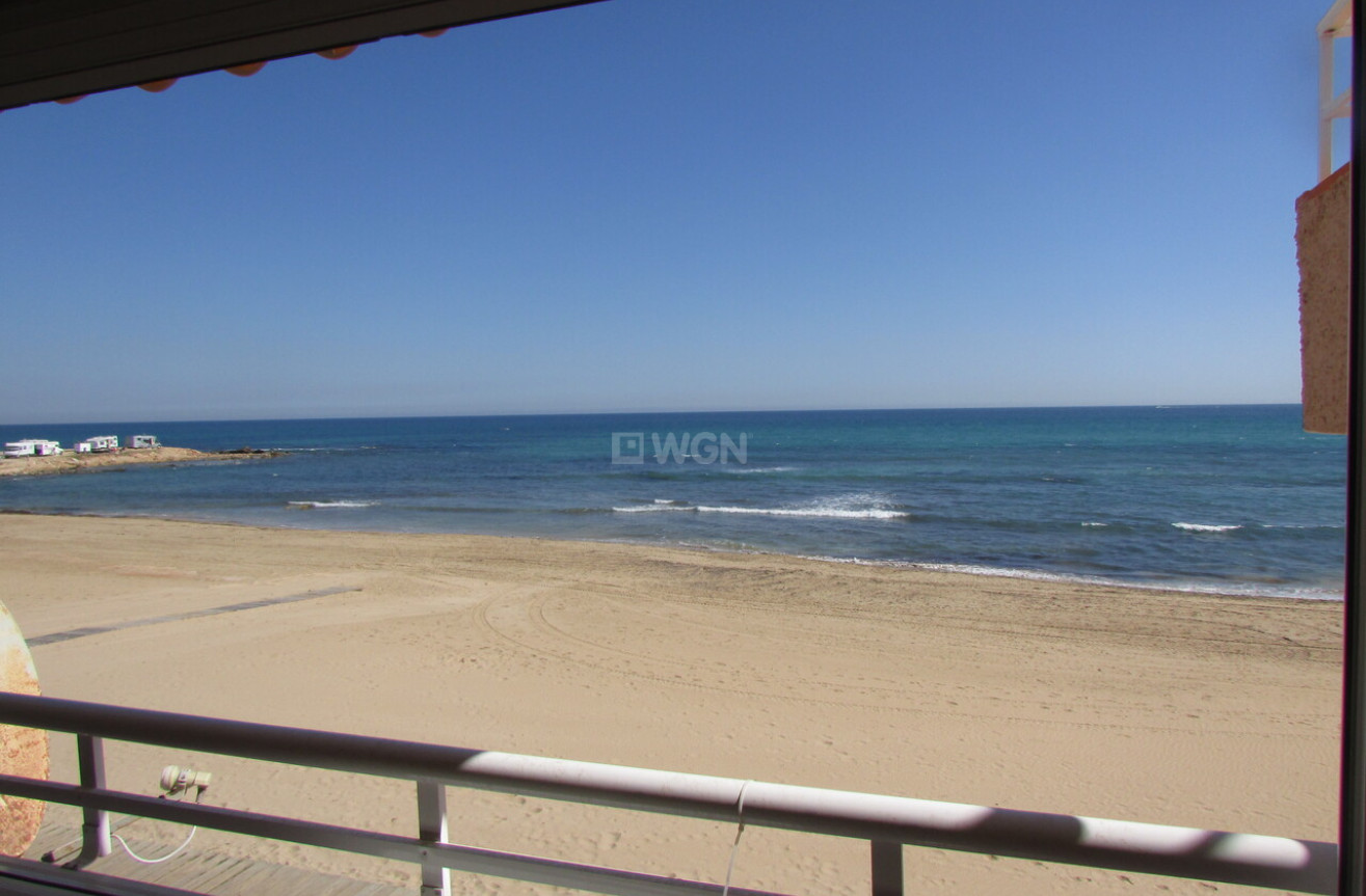 Resale - Apartment / flat - La Mata - Costa Blanca