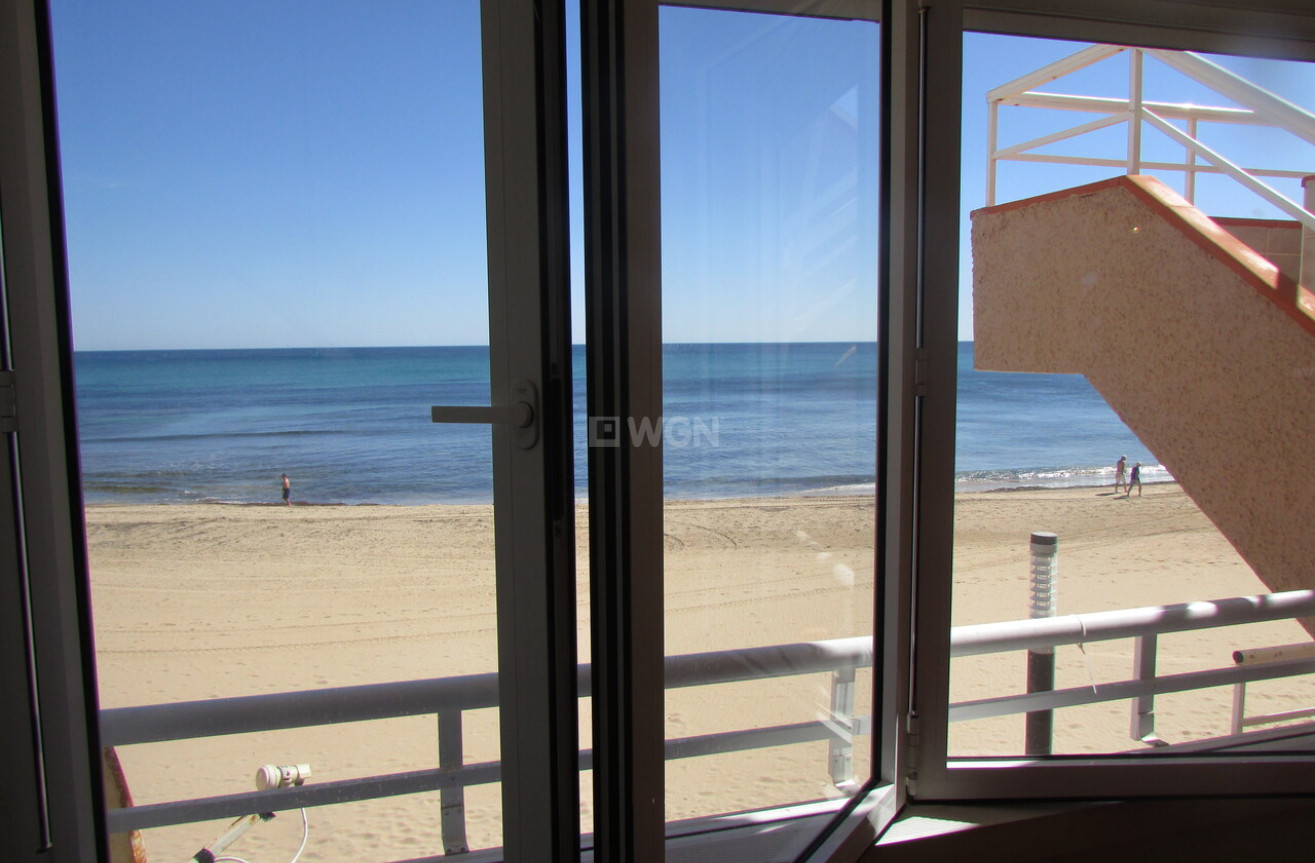 Resale - Apartment / flat - La Mata - Costa Blanca