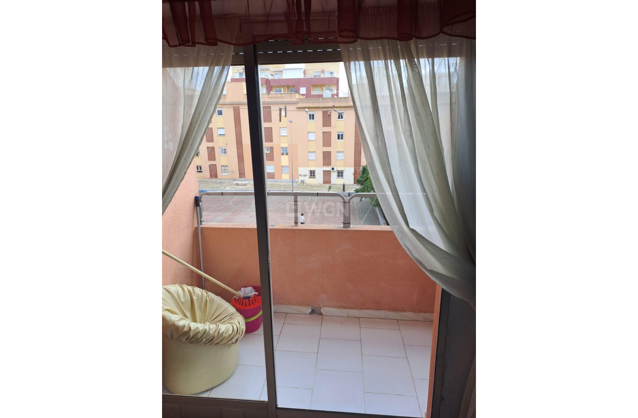 Reventa - Apartamento / piso - Torrevieja - Centro