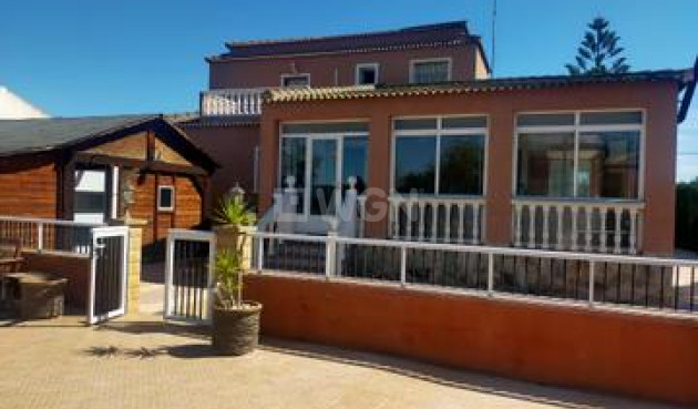 Reventa - Villa - Elche - Costa Blanca