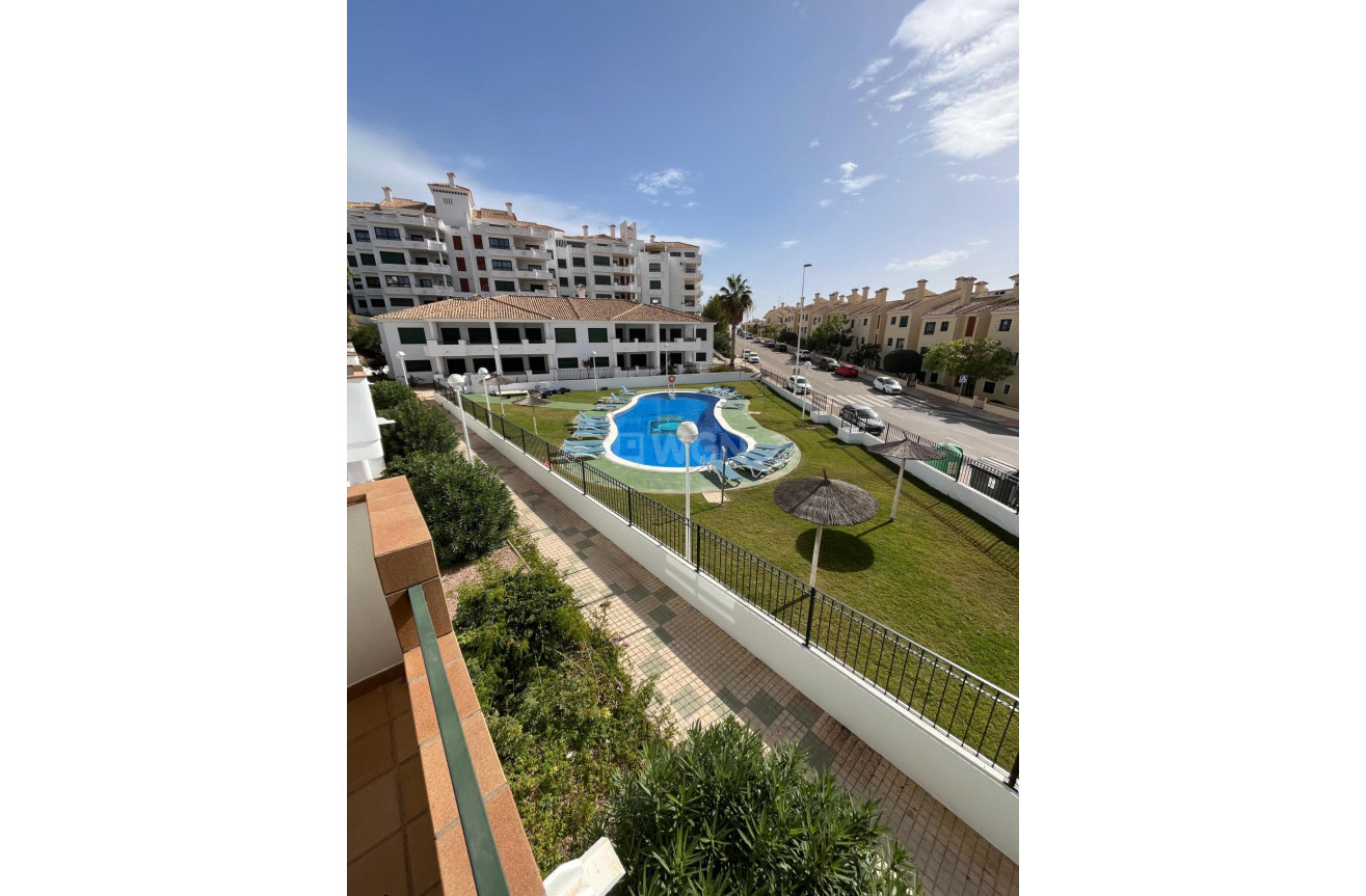 Obra nueva - Apartamento / piso - Orihuela Costa - Lomas De Campoamor-las Ramblas