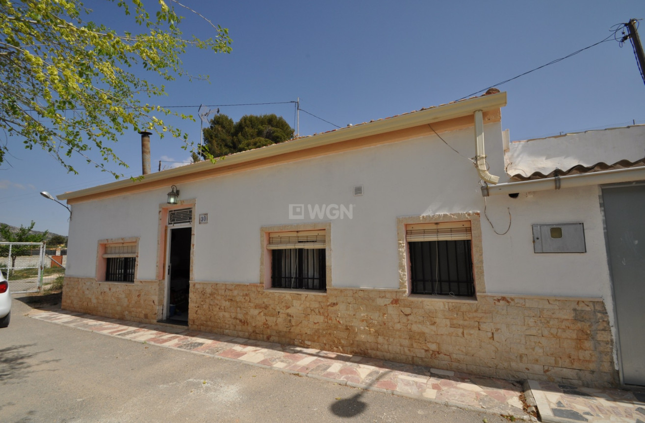 Resale - Villa - Pinoso - Inland