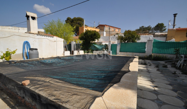 Resale - Villa - Pinoso - Inland