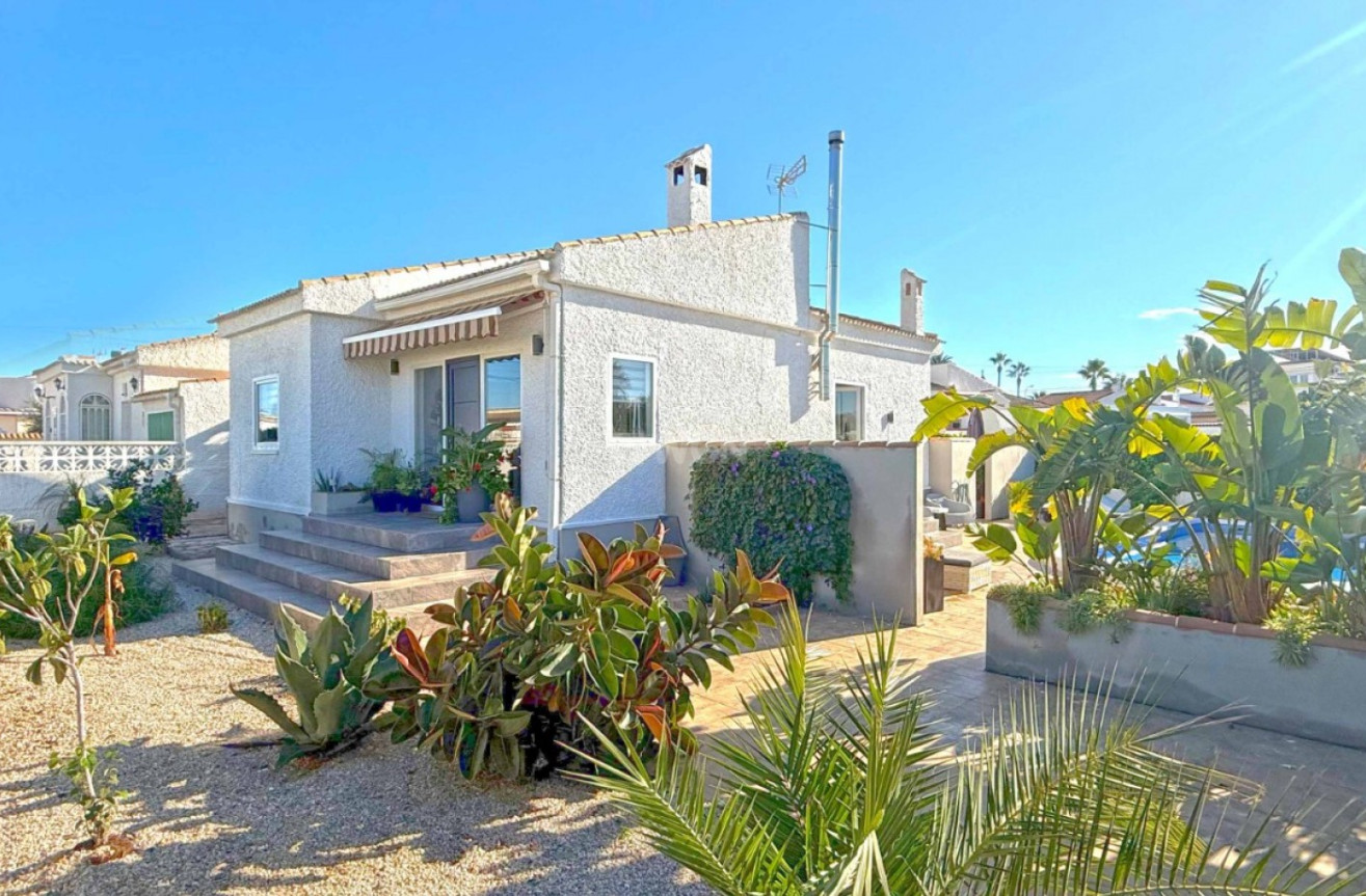 Reventa - Villa - Torrevieja - Costa Blanca