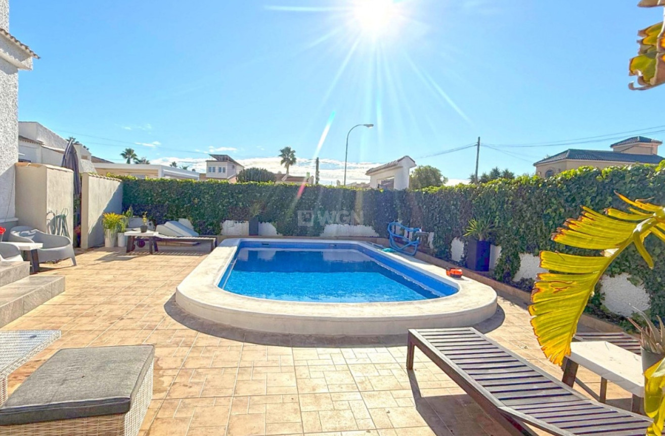 Reventa - Villa - Torrevieja - Costa Blanca