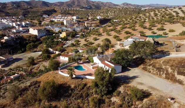 Reventa - Villa - Vinuela - Inland