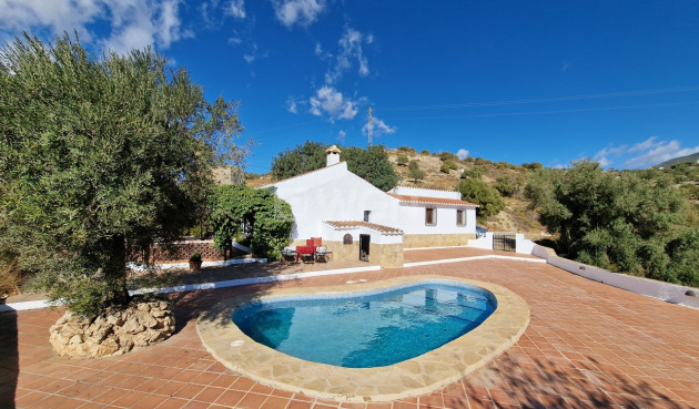 Reventa - Villa - Vinuela - Inland