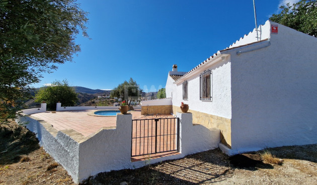 Reventa - Villa - Vinuela - Inland