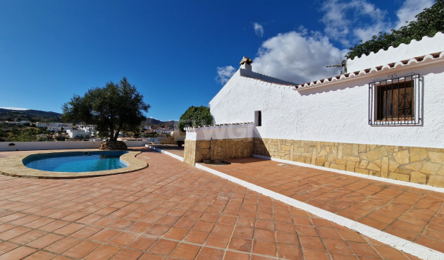 Reventa - Villa - Vinuela - Inland