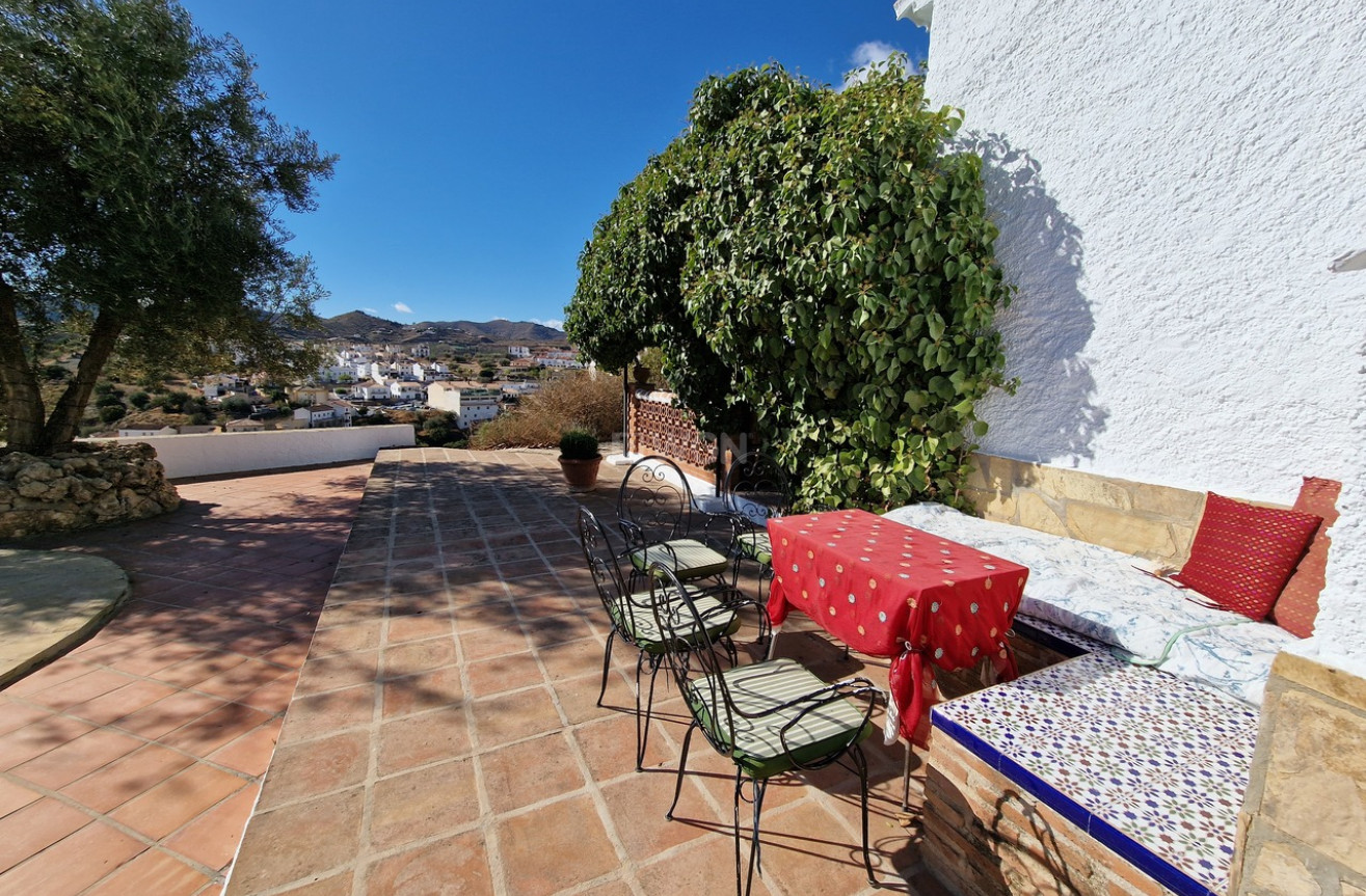 Reventa - Villa - Vinuela - Inland