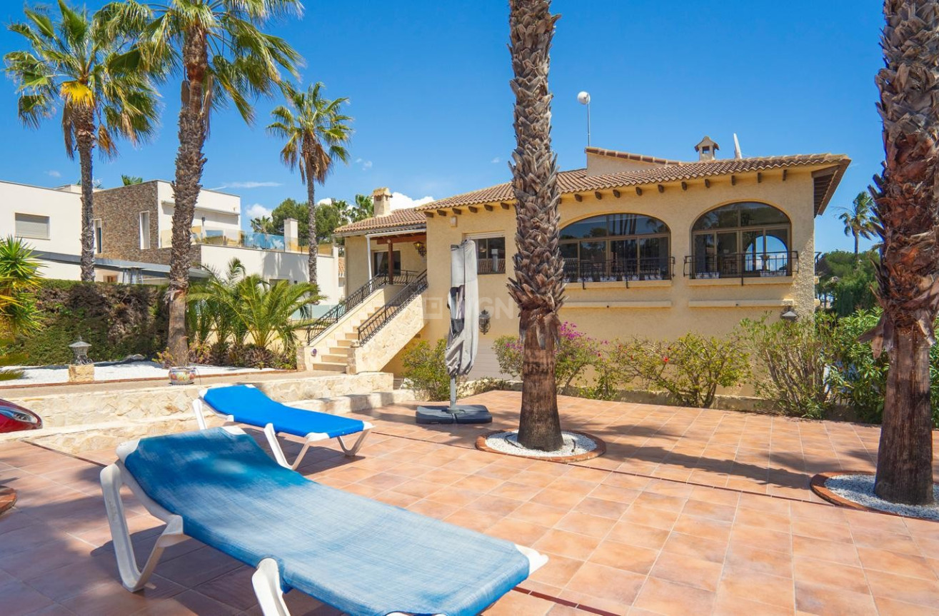 Odsprzedaż - Villa - Orihuela Costa - Costa Blanca