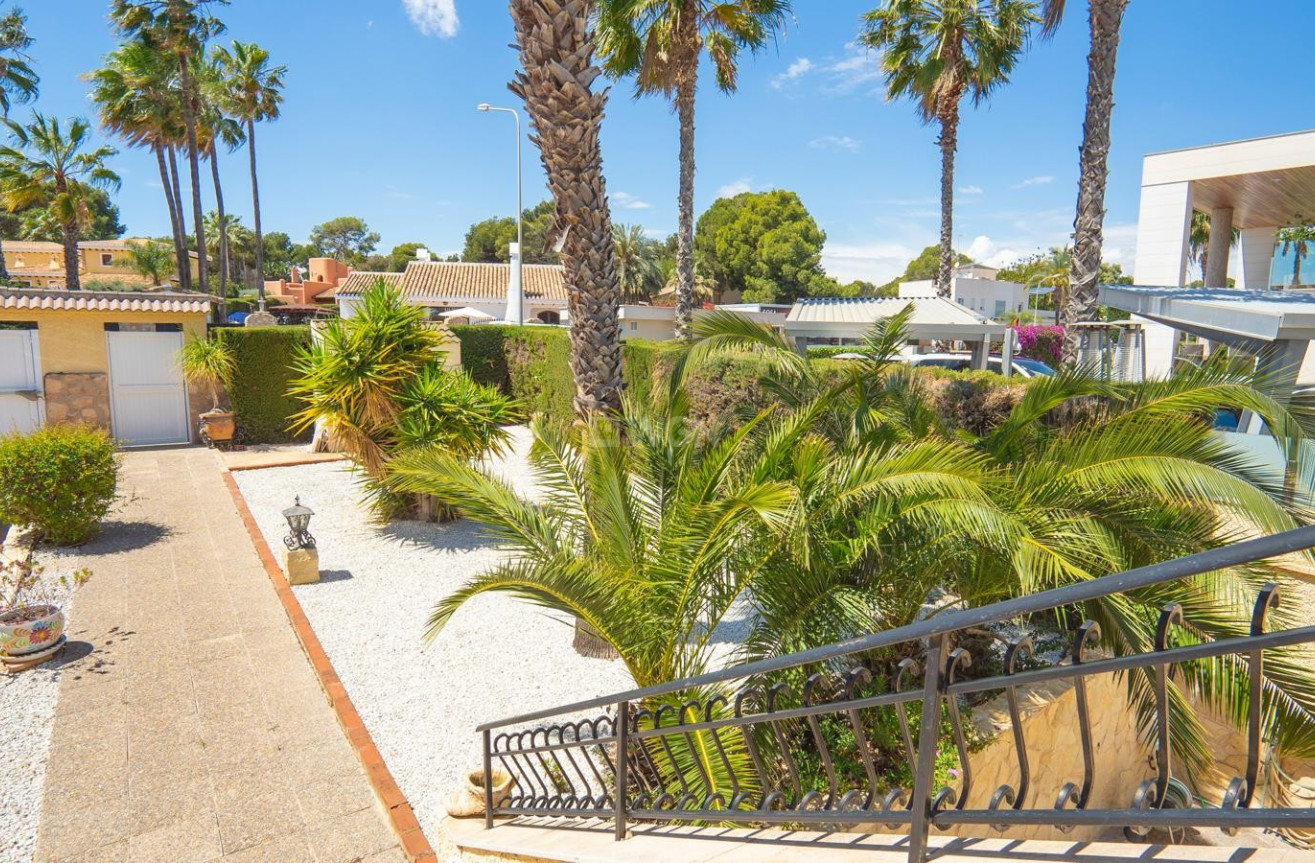 Odsprzedaż - Villa - Orihuela Costa - Costa Blanca