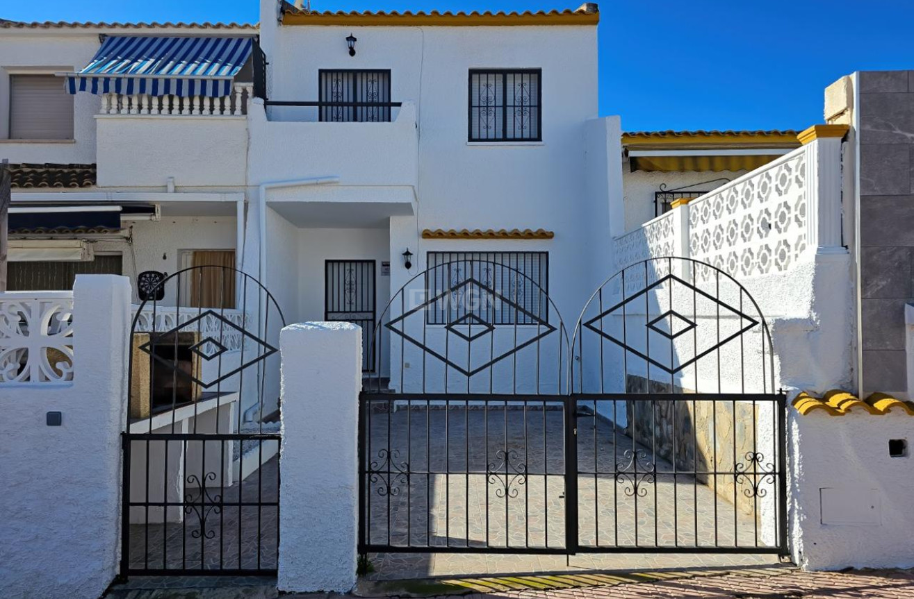 Resale - Bungalow - Orihuela - Inland