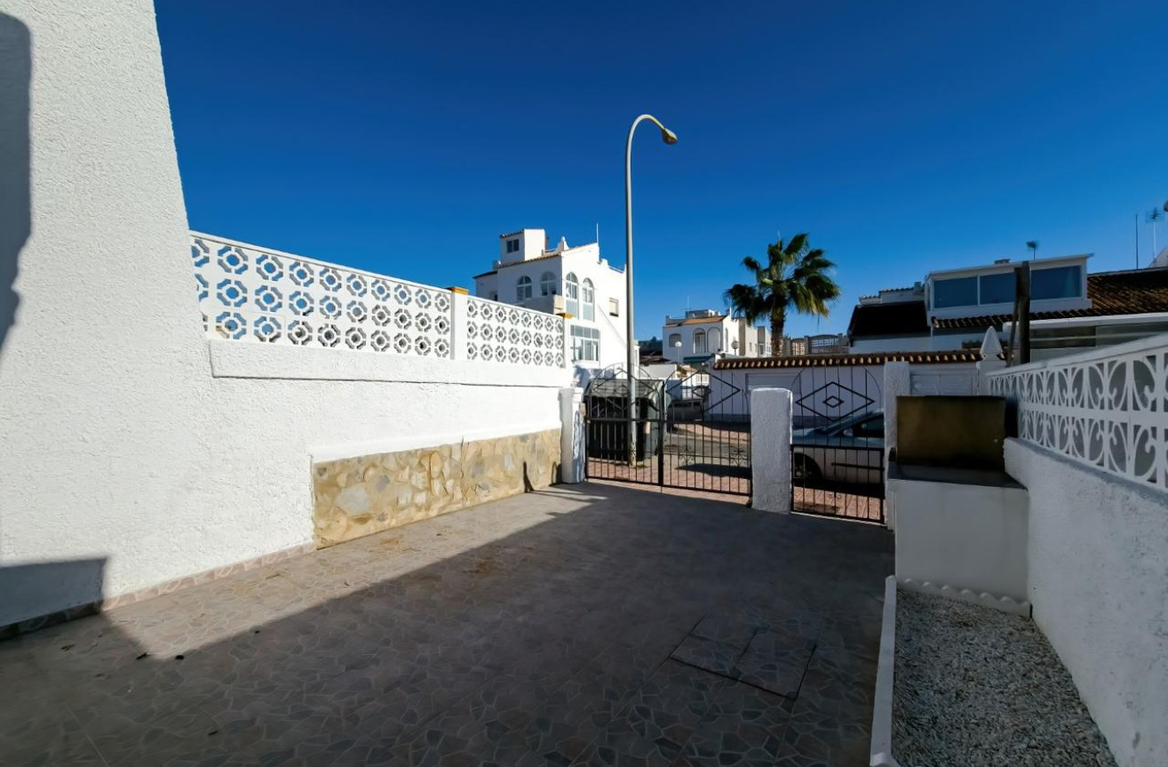 Resale - Bungalow - Orihuela - Inland