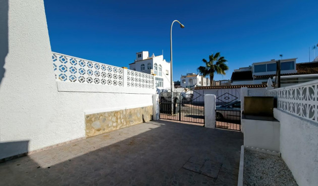 Resale - Bungalow - Orihuela - Inland