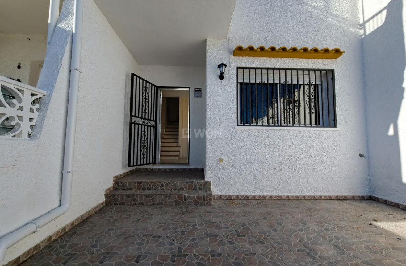 Resale - Bungalow - Orihuela - Inland