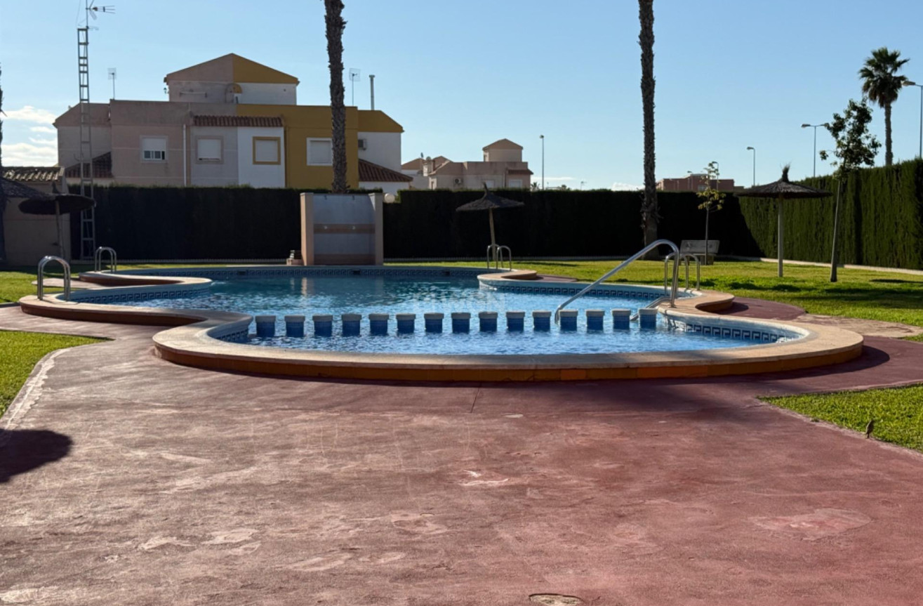 Resale - Townhouse - Torrevieja - La Siesta - El Salado - Torreta