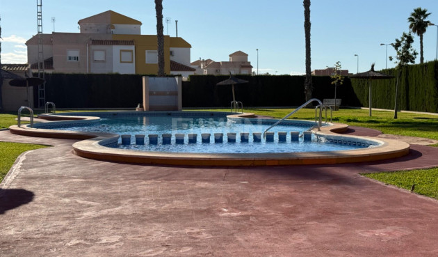 Resale - Townhouse - Torrevieja - La Siesta - El Salado - Torreta