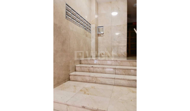 Reventa - Apartamento / piso - Benidorm - Centro