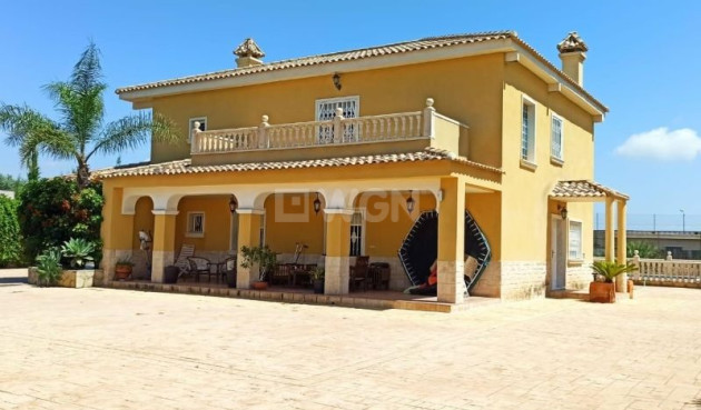 Odsprzedaż - Villa - Elche - Costa Blanca